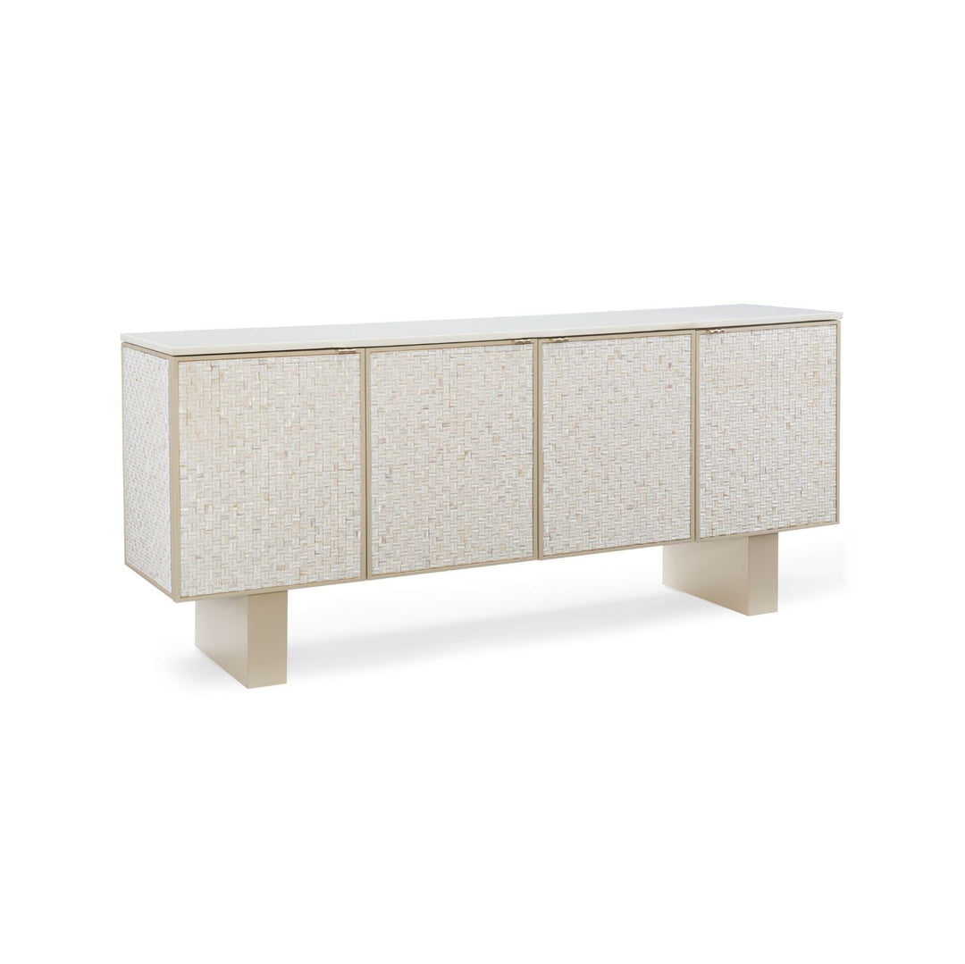 Classic Bomb-Shell Sideboard Caracole 1