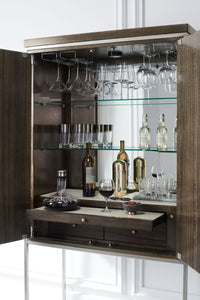 Caracole La Moda Bar Cabinet