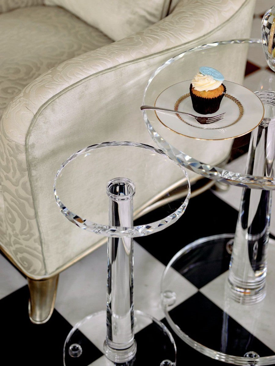  Caracole-Caracole Signature Debut The Sophisticated Side Table-Clear 413 